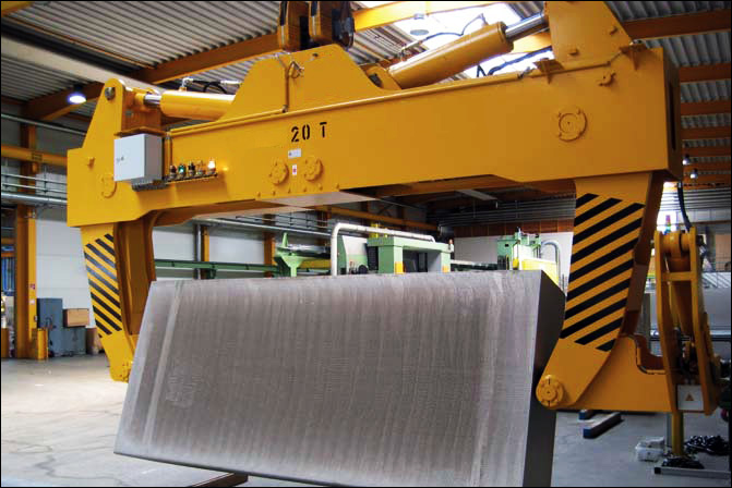 �ɷ��D����